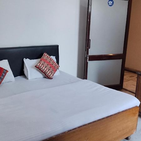 Fabhotel Grover Kangra Extérieur photo